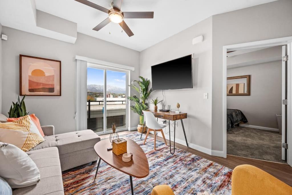 City View Boho Apt Stocked W Everything You Need Солт-Лейк-Сити Экстерьер фото