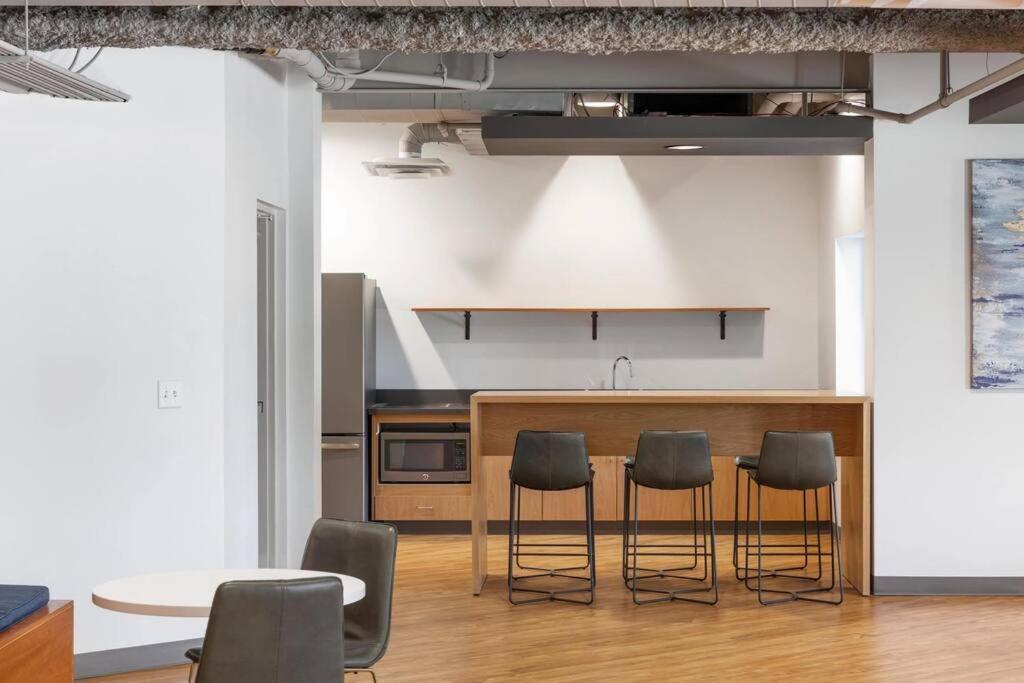 City View Boho Apt Stocked W Everything You Need Солт-Лейк-Сити Экстерьер фото