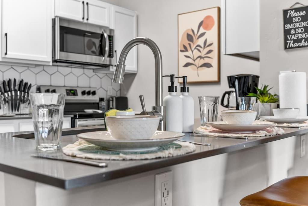 City View Boho Apt Stocked W Everything You Need Солт-Лейк-Сити Экстерьер фото